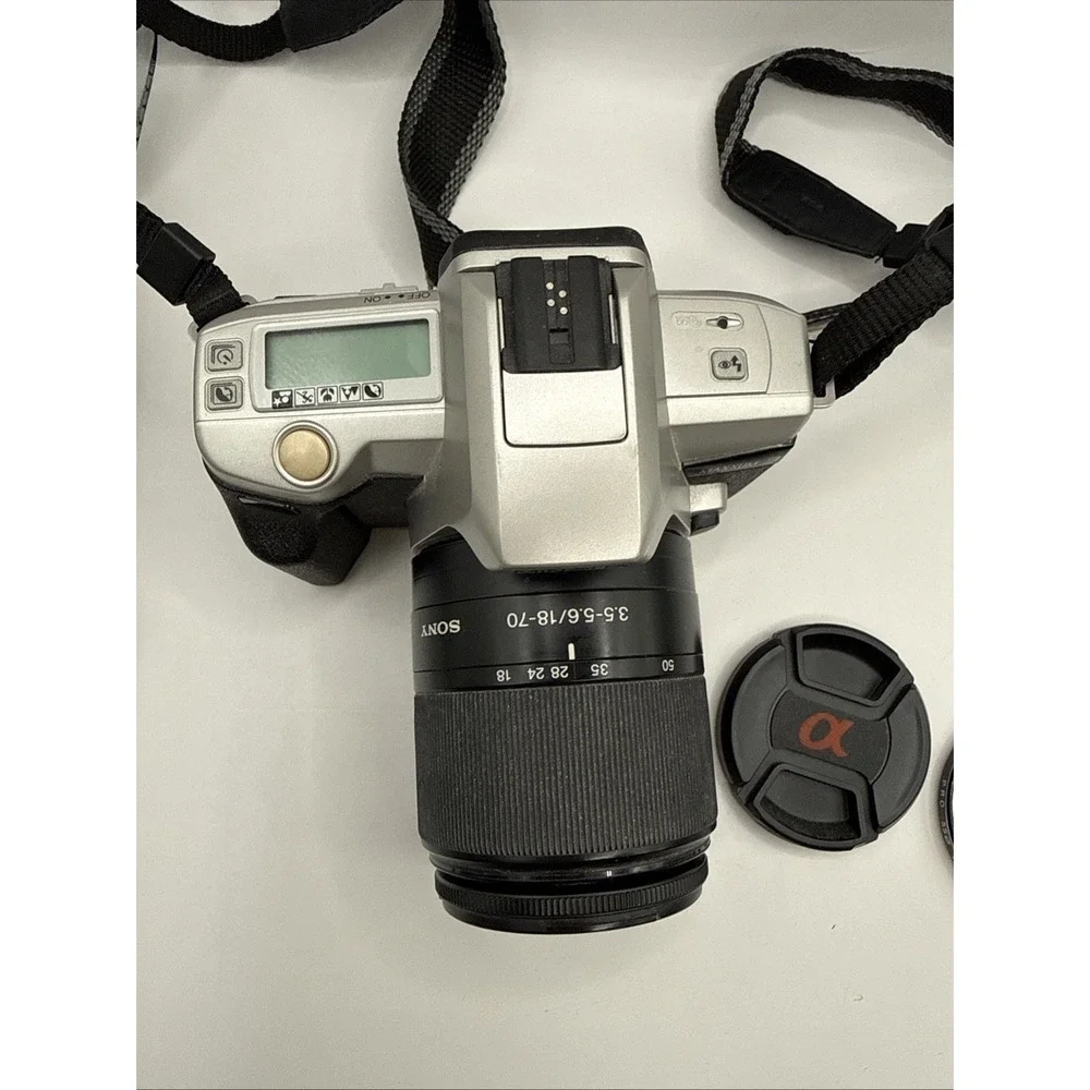 Minolta Maxxum 3 35mm SLR Film Camera w/ Sony 18-70 DT Lens & 2 Filters